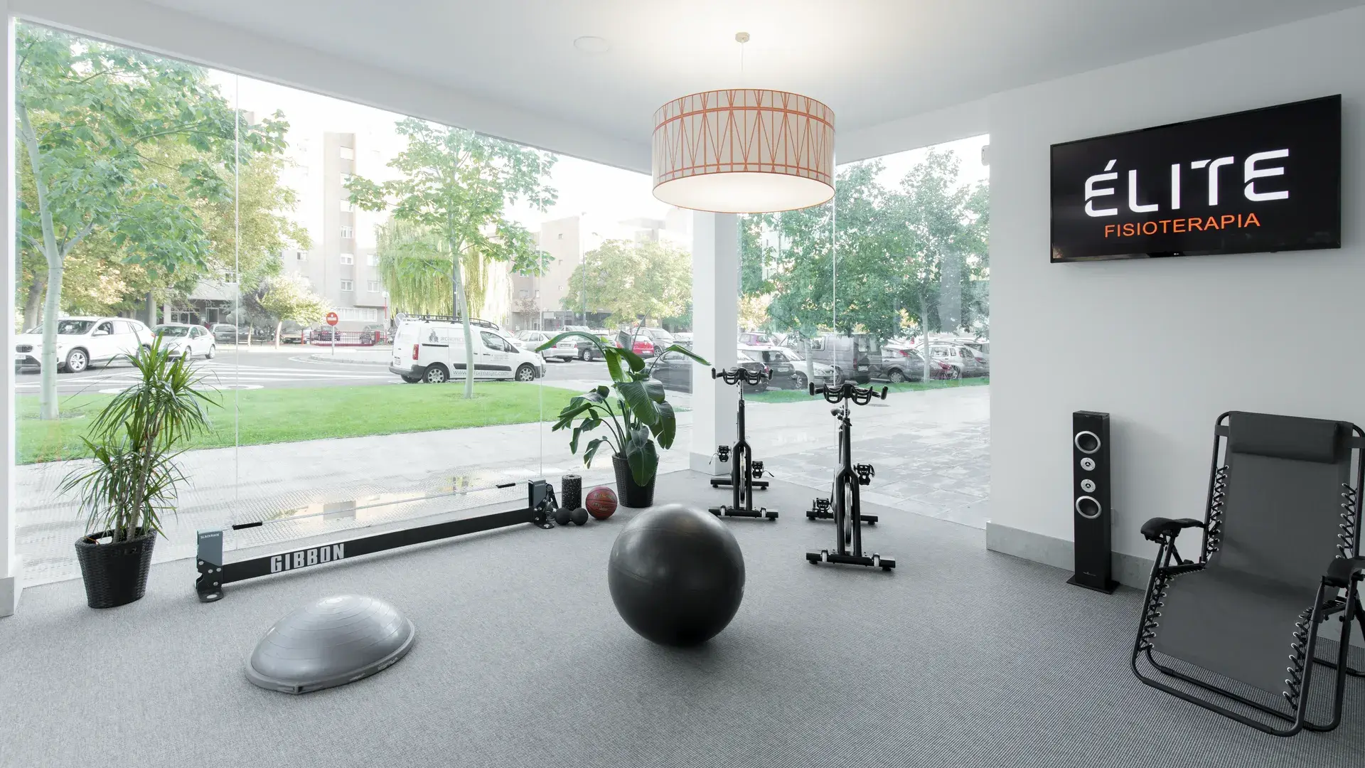 Instalaciones de readaptación deportiva en Élite Fisioterapia Zaragoza